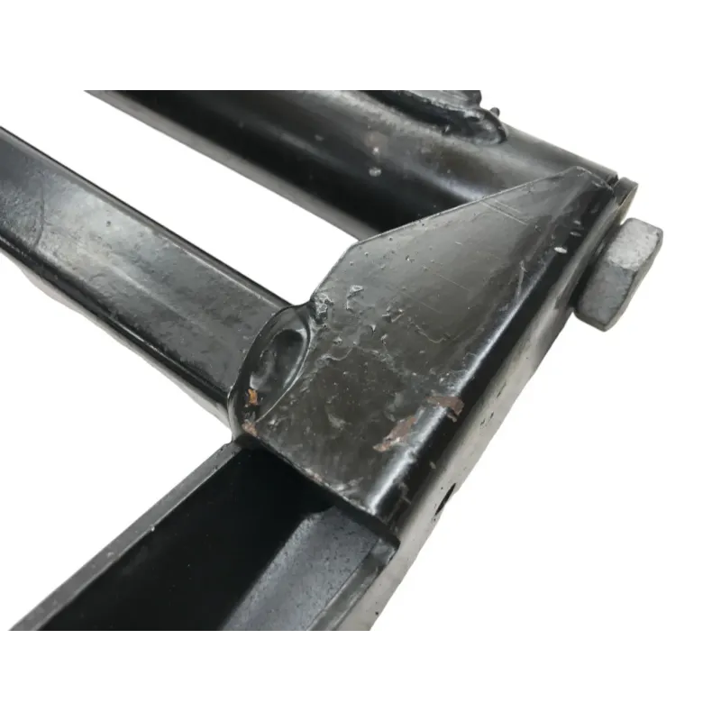 Support moteur APRILIA SCARABEO 125 2004-2006