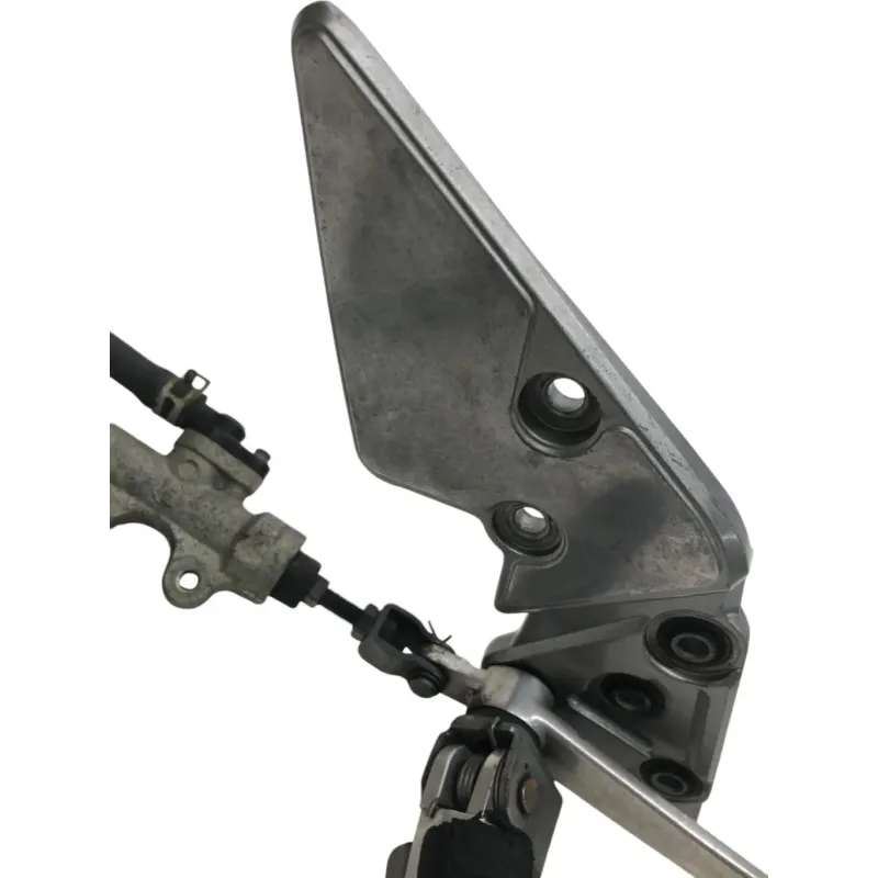 Platine avant droite SUZUKI GSF 600 2000-2004 BANDIT