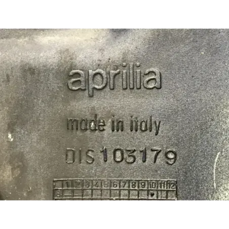 Garde boue arriere APRILIA SCARABEO 125 2004-2006