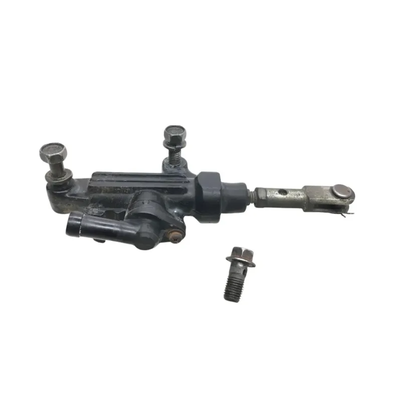 Maitre cylindre frein arriere YAMAHA XJ 900 1991-1994