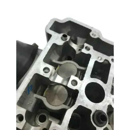 Culasse arriere SUZUKI SV 650 S 2007-2015