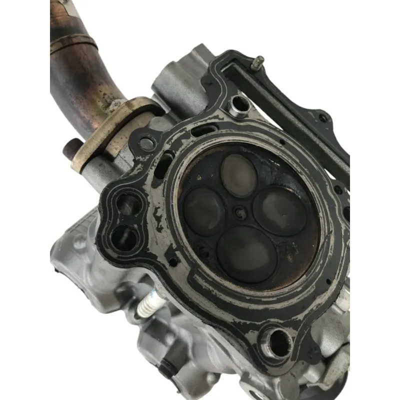 Culasse arriere SUZUKI SV 650 S 2007-2015