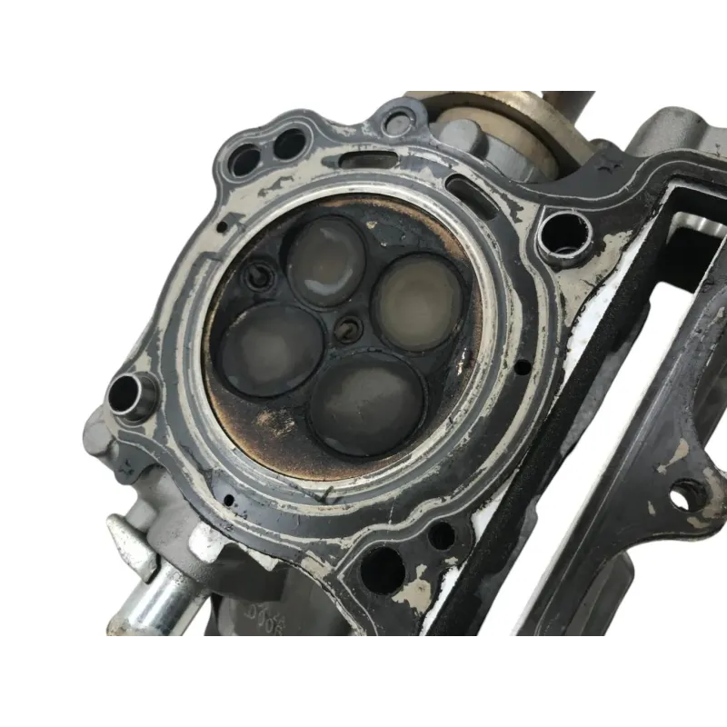 Culasse arriere SUZUKI SV 650 S 2007-2015