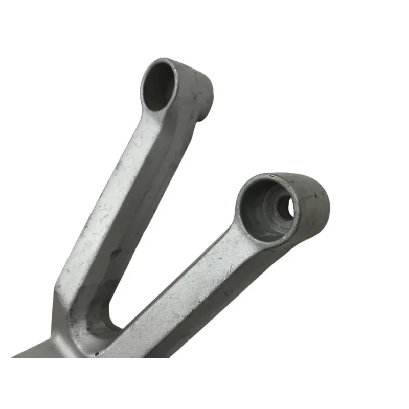 Platine et repose pieds arriere gauche SUZUKI SV 650 S 2003-2006