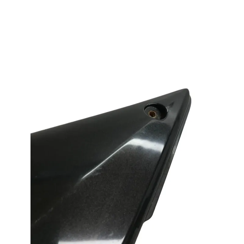 Cache carenage sous selle gauche SUZUKI GSF 600 2000-2004 BANDIT S