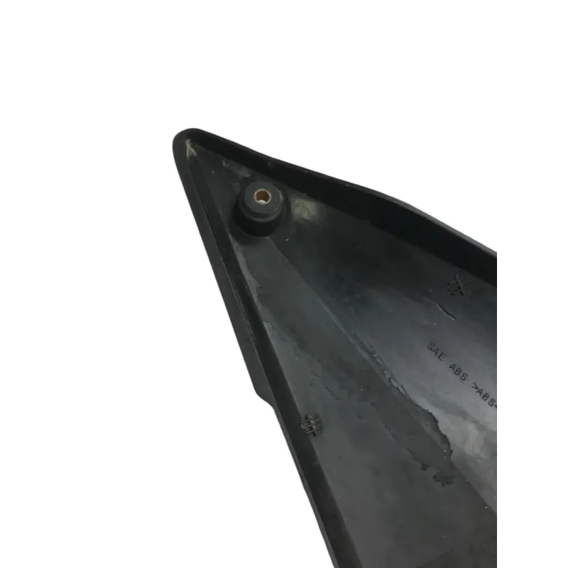 Cache carenage sous selle gauche SUZUKI GSF 600 2000-2004 BANDIT S
