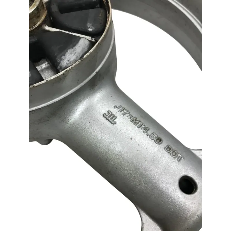 Jante arriere SUZUKI SV 650 S 1999-2002