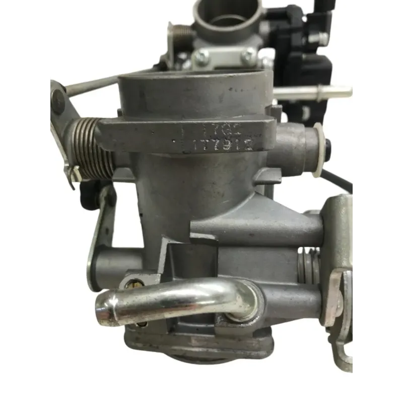 Rampe d'injection SUZUKI SV 650 S 2007-2015