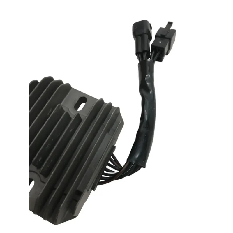 Regulateur charge batterie SUZUKI SV 650 S 2007-2015