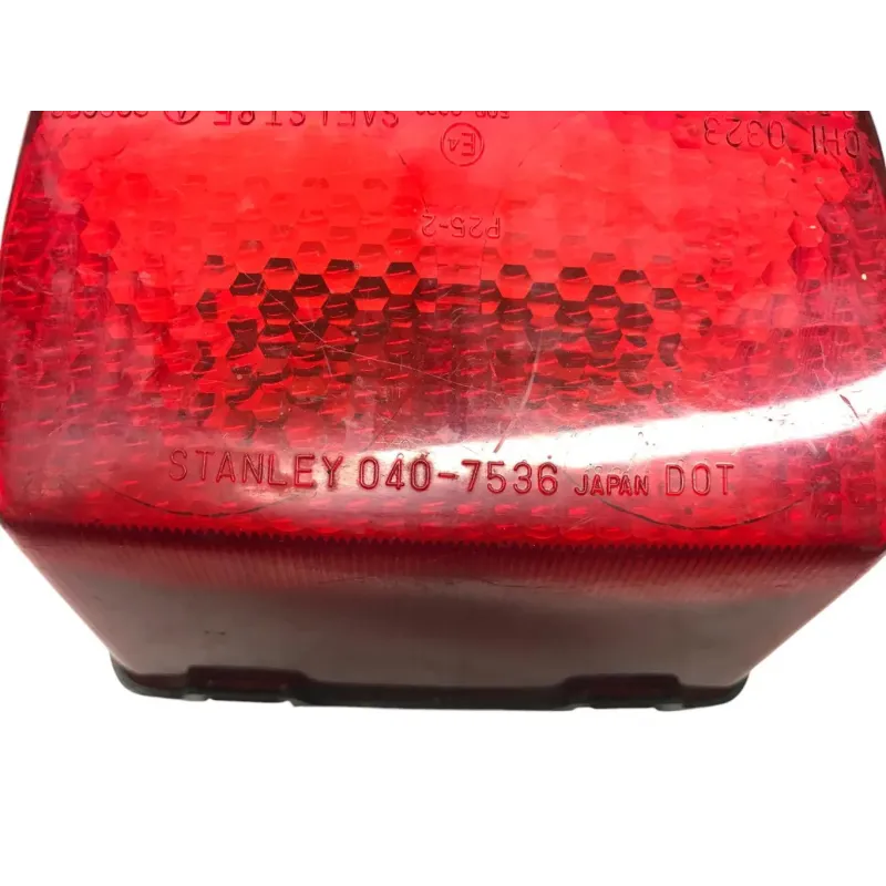 Feu arriere SUZUKI GS 500 E 1989-1996