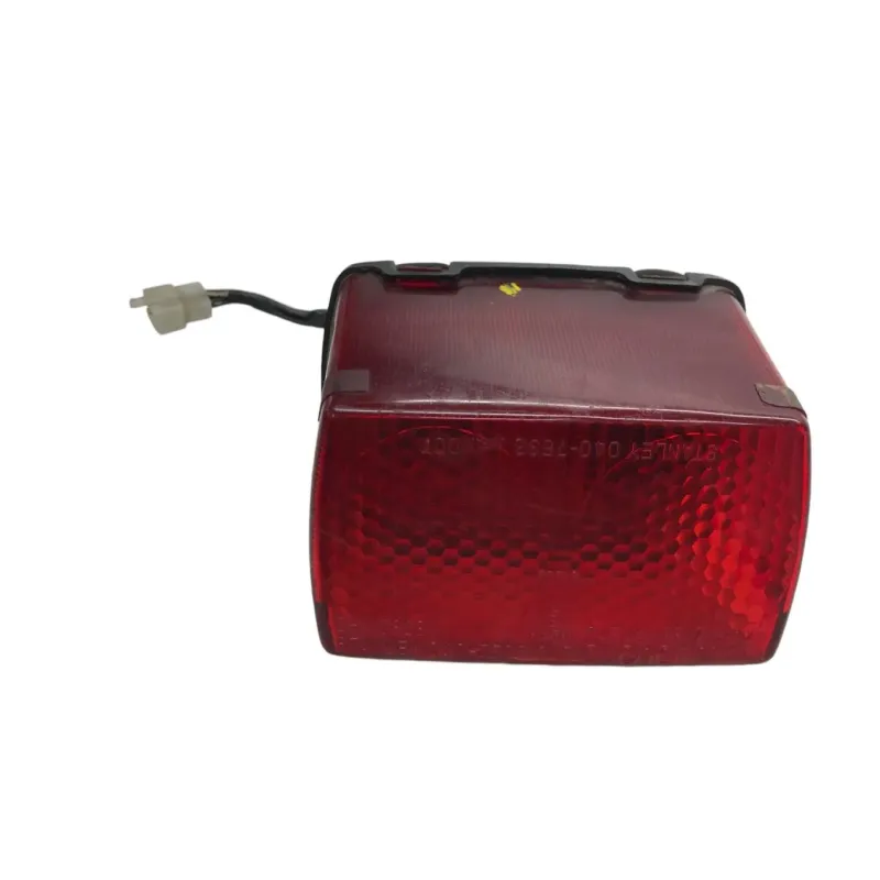 Feu arriere SUZUKI GS 500 E 1989-1996