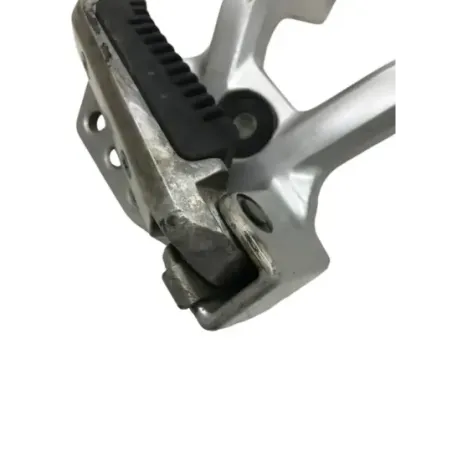 Platine et repose pieds arriere droit KAWASAKI KLV 1000 2004-2005
