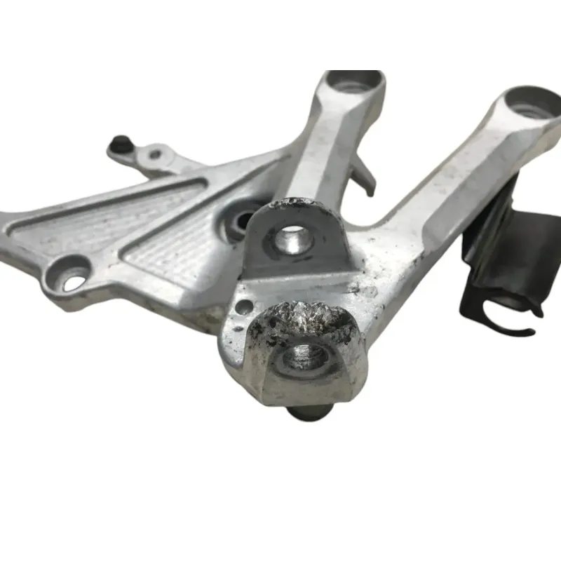 Platine avant droite HONDA CBR 1000 RR 2004-2005 FIREBLADE