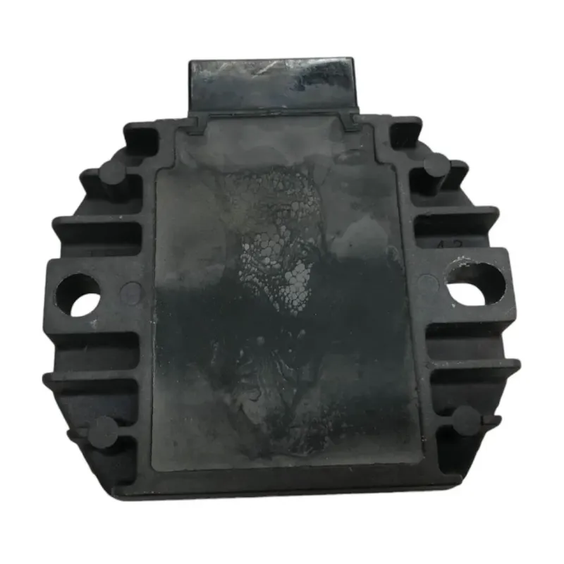 Regulateur charge batterie PIAGGIO VESPA SPRINT 125 2016-2020 IGET 4T