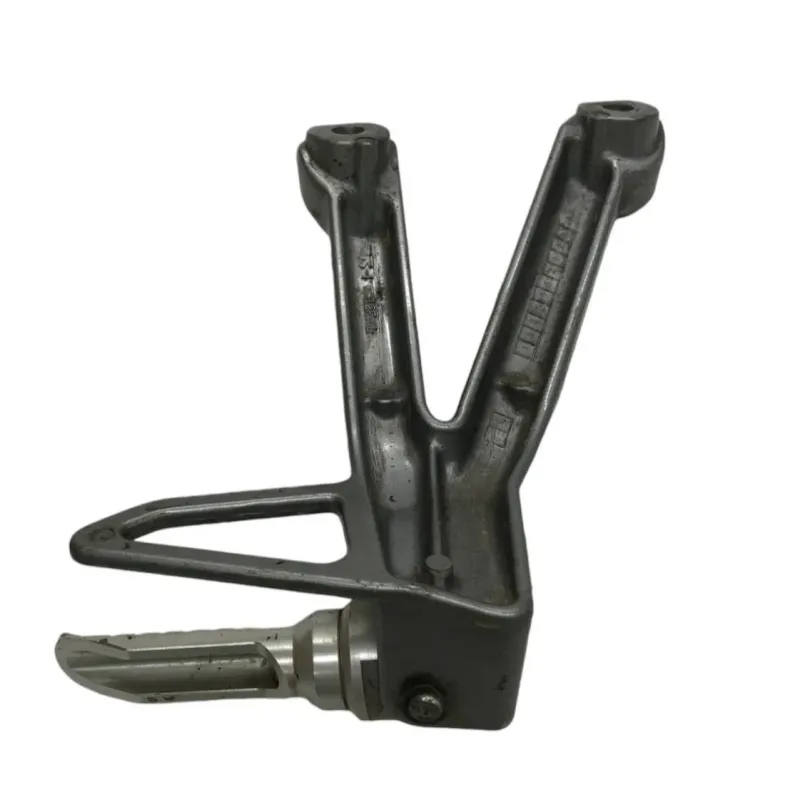 Platine et repose pieds arriere gauche SUZUKI GSF 1200 2001-2005 BANDIT