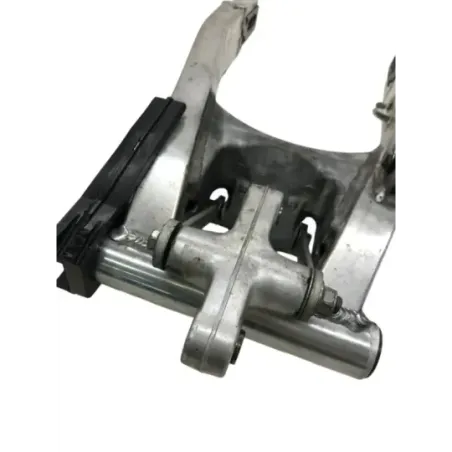 Bras oscillant SUZUKI GSF 1200 2001-2005 BANDIT
