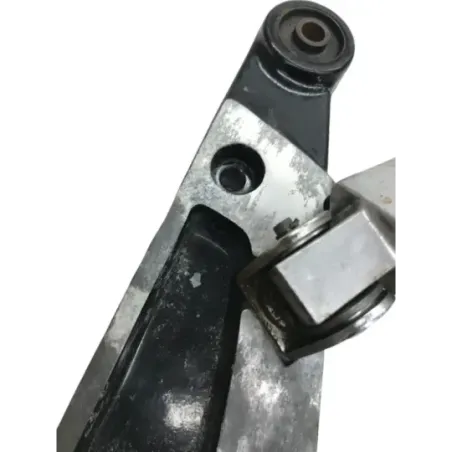 Platine et repose pieds arriere droit YAMAHA VMAX 1200 1986-1992