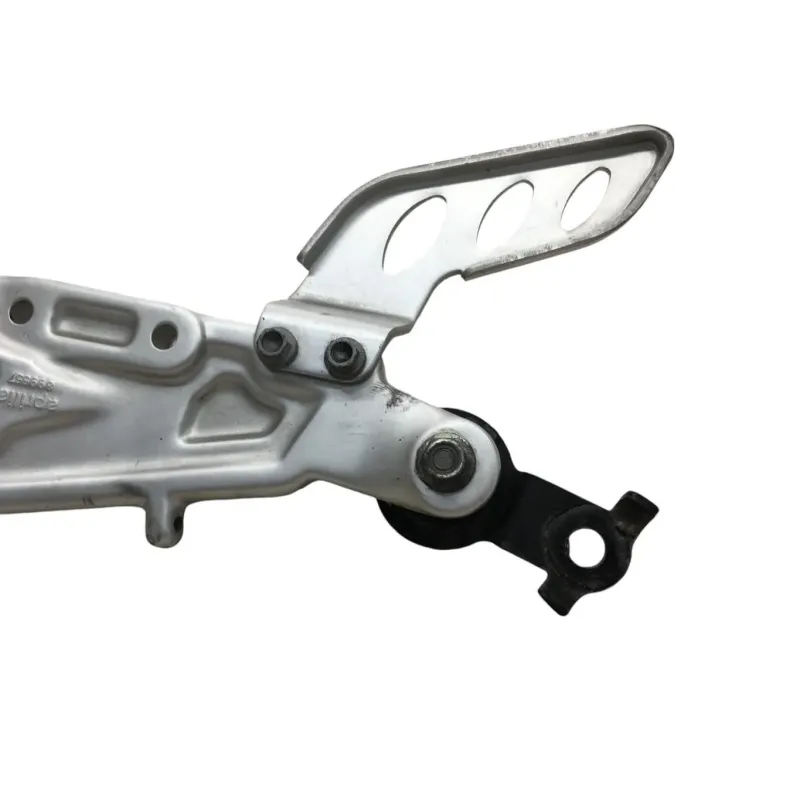 Platine avant droite APRILIA RS4 50 2011-2016