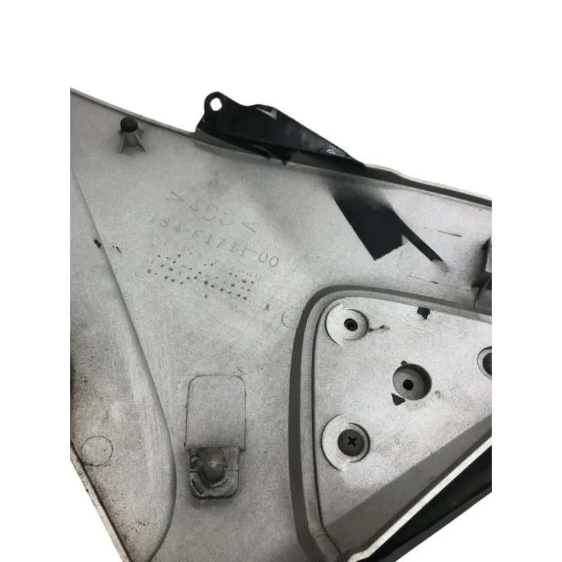 Cache carenage sous selle gauche YAMAHA YBR 250 2007-2011