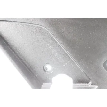 Cache carenage centrale marche pieds plancher PEUGEOT KISBEE 50 2021 - 2023