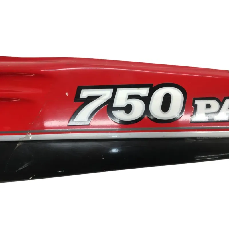 Cache carenage coque arriere gauche DUCATI 750 1986-1990 PASO