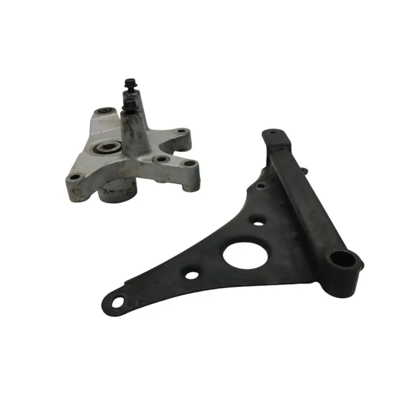 Bras support pot echappement YAMAHA YP 125 2001-2002 MAJESTY