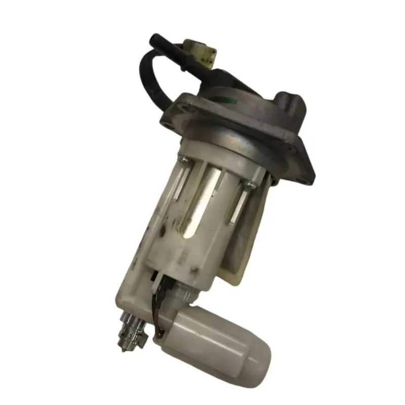 Pompe a essence KAWASAKI KLE 650 2010-2014 VERSYS