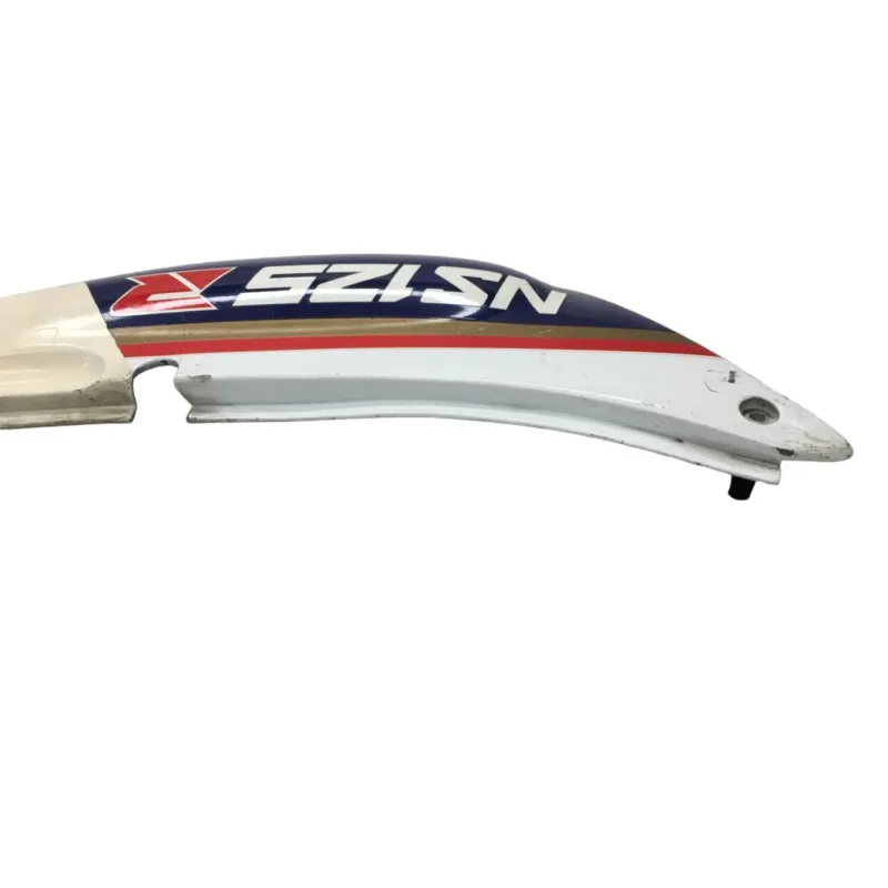 Cache carenage coque arriere gauche HONDA NSR 125 1987-1988