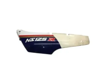 Cache carenage coque arriere gauche HONDA NSR 125 1987-1988