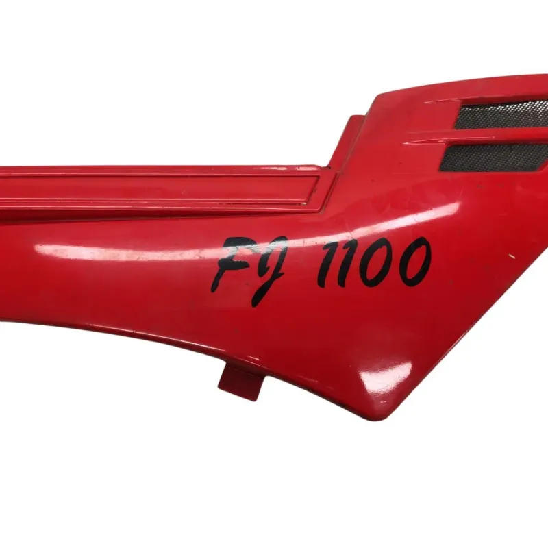 Cache carenage sous selle droit YAMAHA FJ 1100 1984-1985