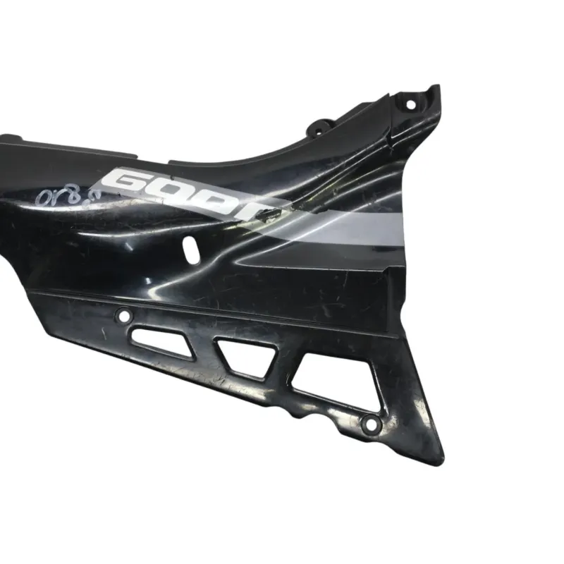 Cache carenage coque arriere droit SUZUKI GSX F 600 1988-1997