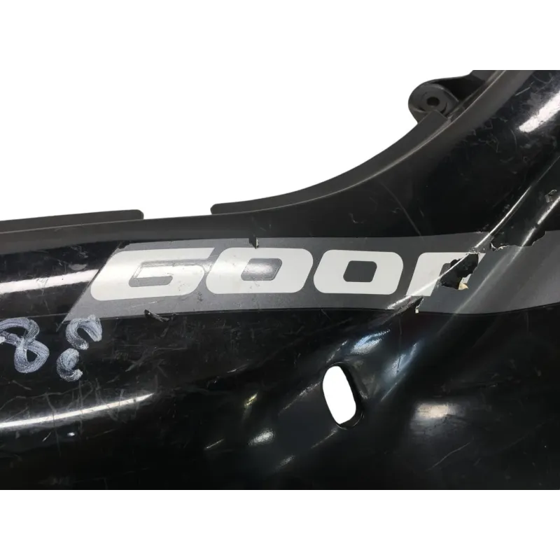 Cache carenage coque arriere droit SUZUKI GSX F 600 1988-1997