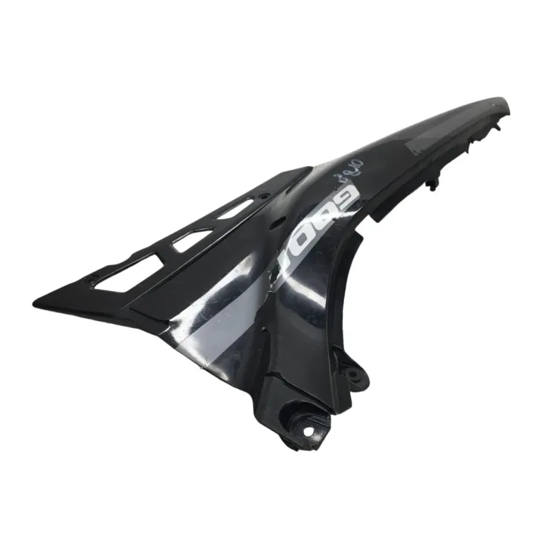 Cache carenage coque arriere droit SUZUKI GSX F 600 1988-1997