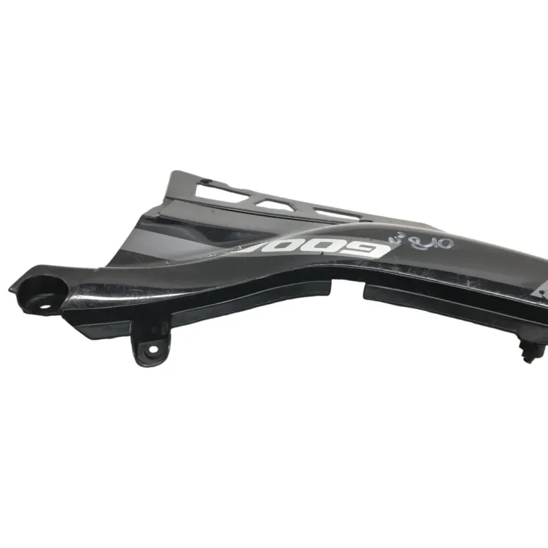 Cache carenage coque arriere droit SUZUKI GSX F 600 1988-1997