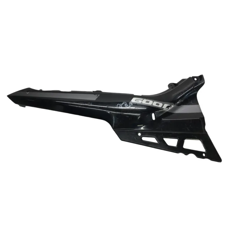 Cache carenage coque arriere droit SUZUKI GSX F 600 1988-1997
