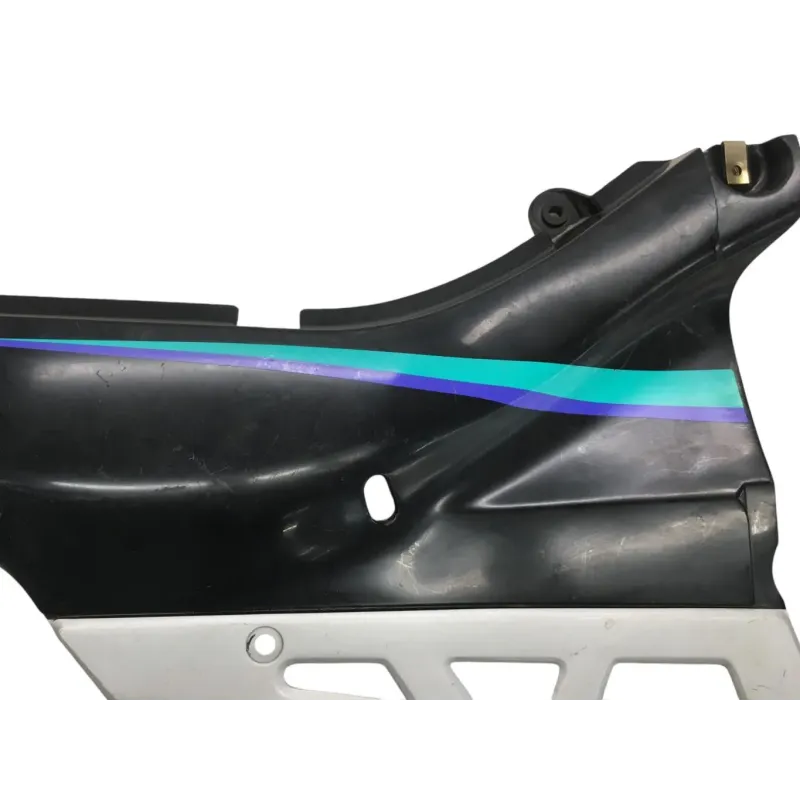 Cache carenage coque arriere droit SUZUKI GSX F 600 1988-1997
