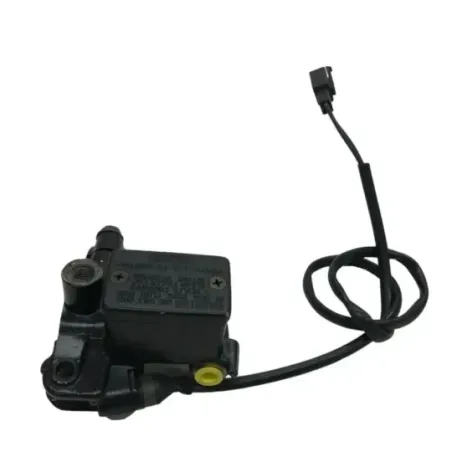 Maitre cylindre frein avant YAMAHA TDR 125 1993-1996