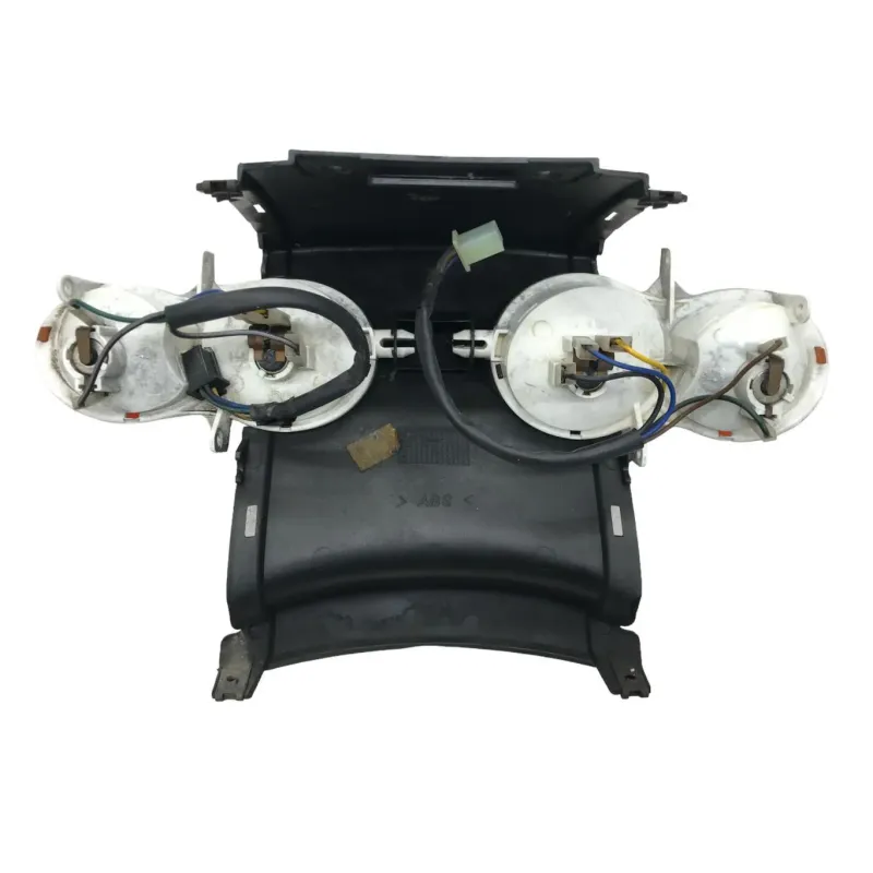 Clignotants arriere YAMAHA YP 125 2001-2002 MAJESTY