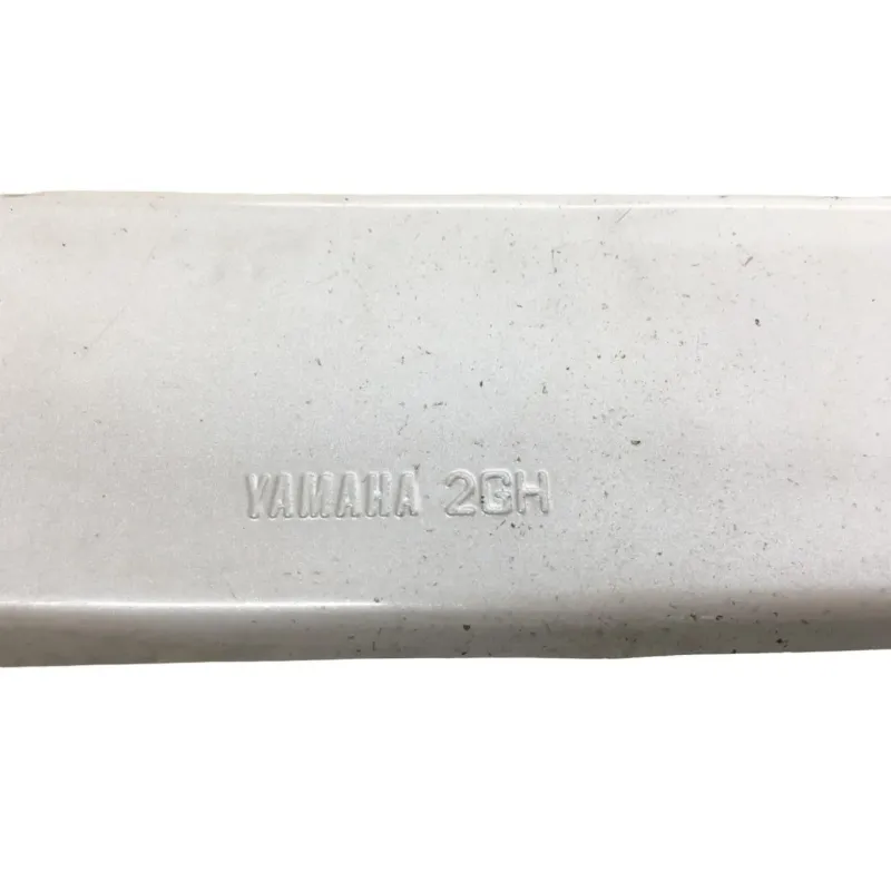 Cache carenage centrale sabot YAMAHA FZR 1000 1987-1988 GENESIS