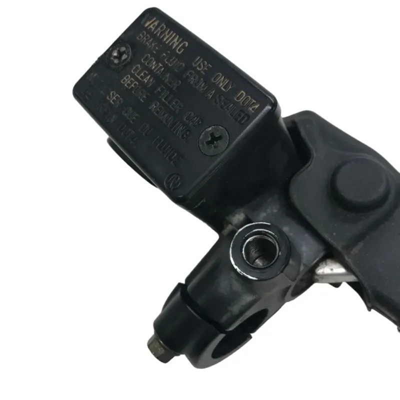 Maitre cylindre frein avant SUZUKI AN 400 2003-2006 BURGMAN