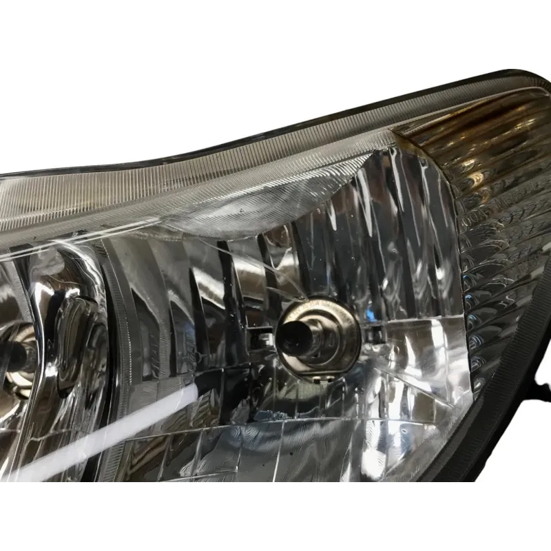 Optique (feux)(phare) SUZUKI UH 125 2002-2006 BURGMAN