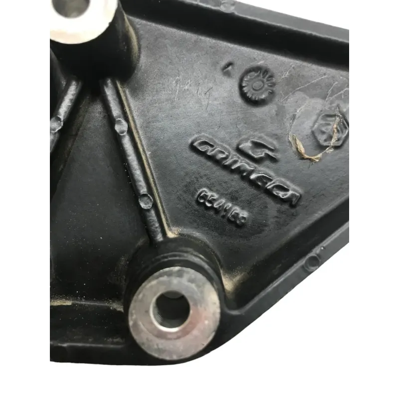 Platine arriere droite GILERA GP 800 2007-2011