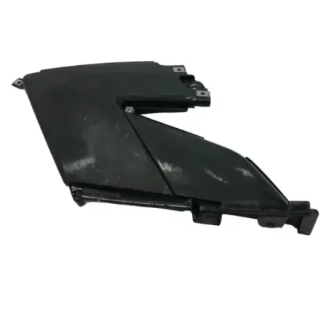 Cache lateral droit GILERA GP 800 2007-2011