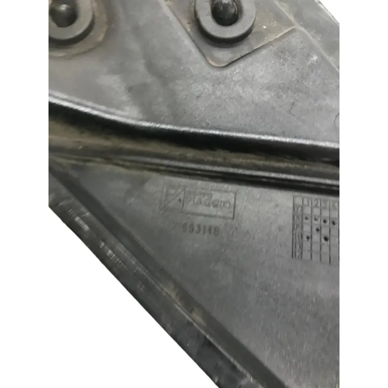 Cache lateral droit GILERA GP 800 2007-2011