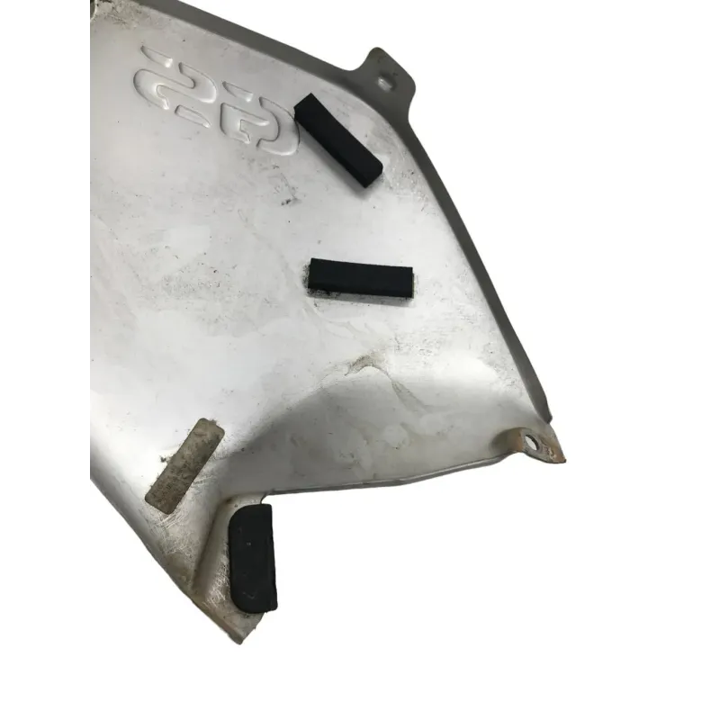Cache reservoir droit BMW R 1200 GS 2004-2007