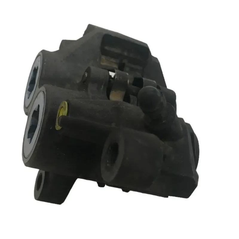 Etrier de frein avant droit YAMAHA TDM 900 2002-2005