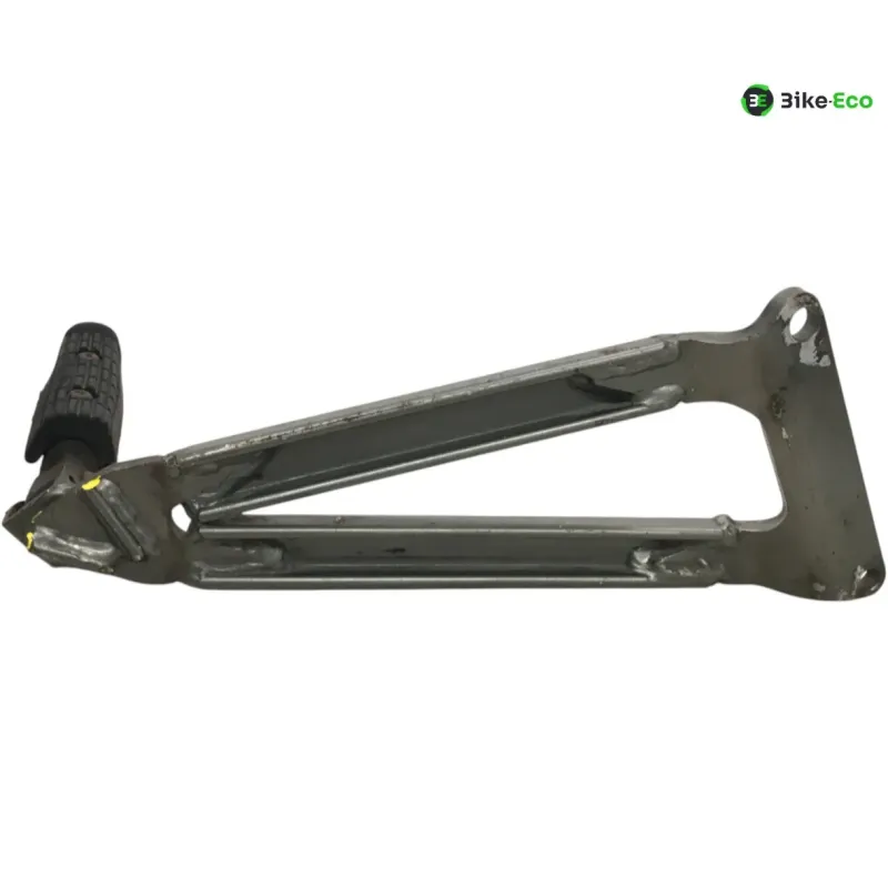 Platine et repose pieds arriere droit YAMAHA SRX 600 1986-1987