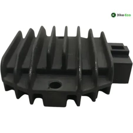 Regulateur charge batterie YAMAHA YZF 125 R 2008-2013