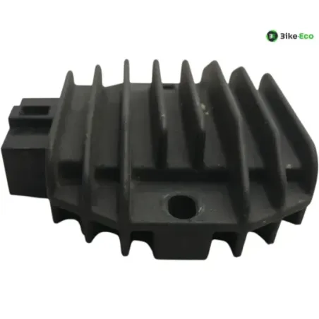 Regulateur charge batterie YAMAHA YZF 125 R 2008-2013