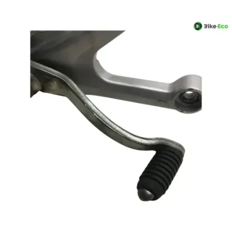 Platine avant droite YAMAHA YZF 125 R 2008-2013